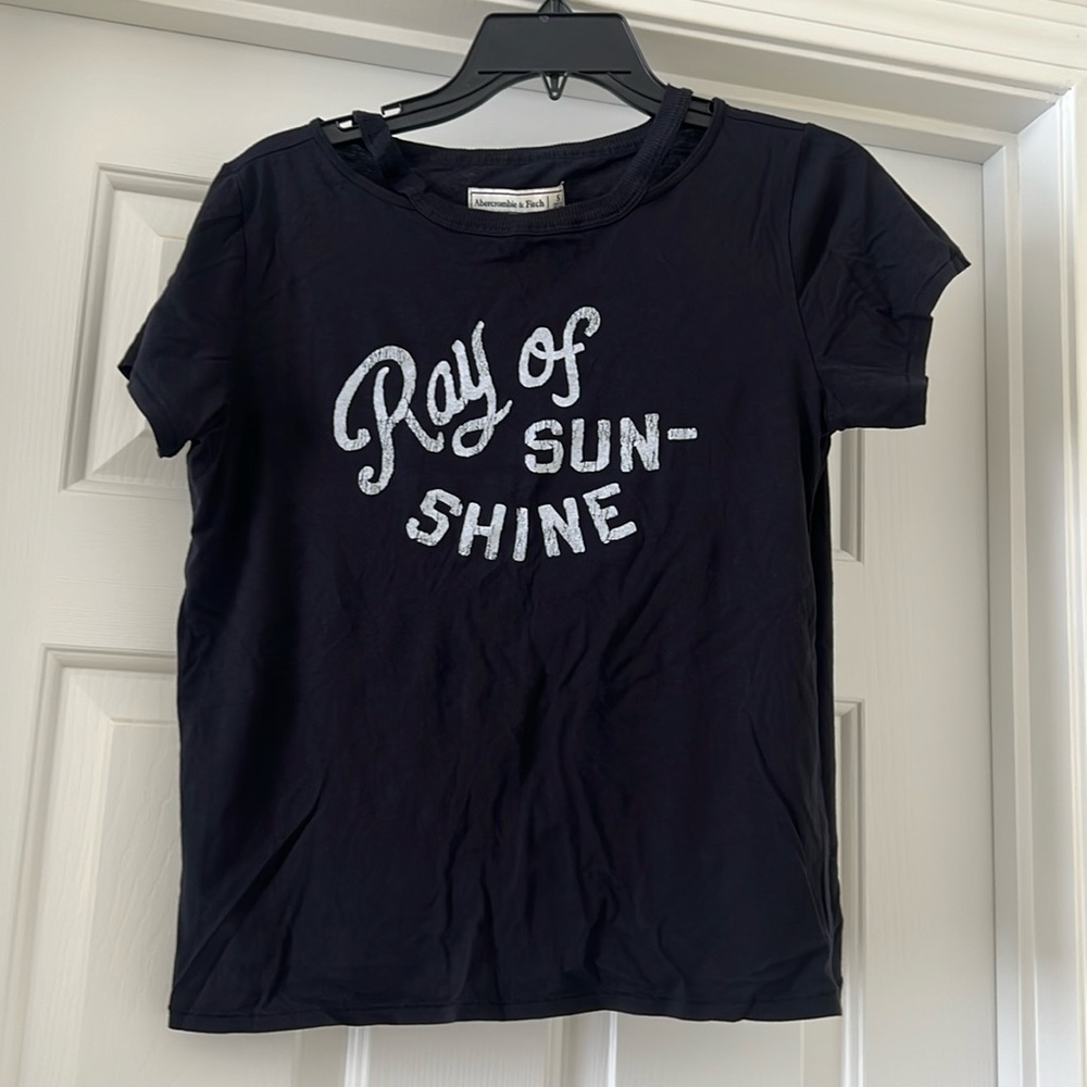 Abercrombie short sleeve